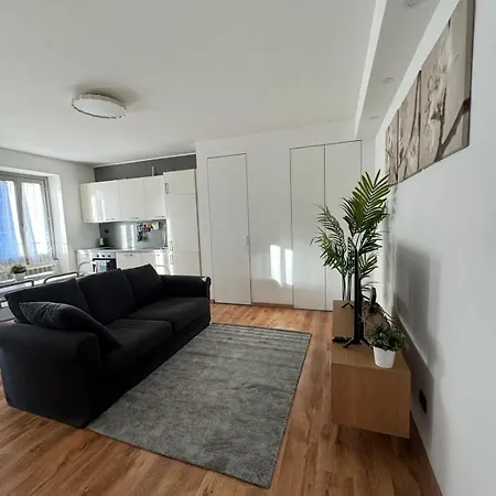 Appartement Design On Navigli