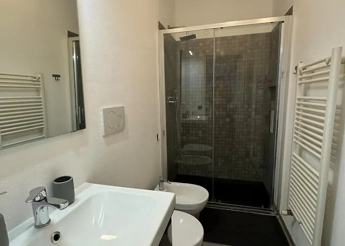 Design On Navigli Mediolan