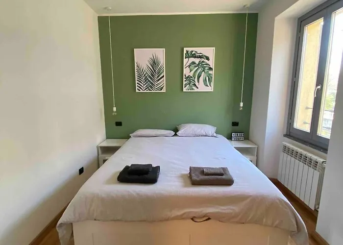 Apartament Design On Navigli Mediolan